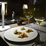 Uve & Wine Bar לינה וארוחת בוקר לה מורה