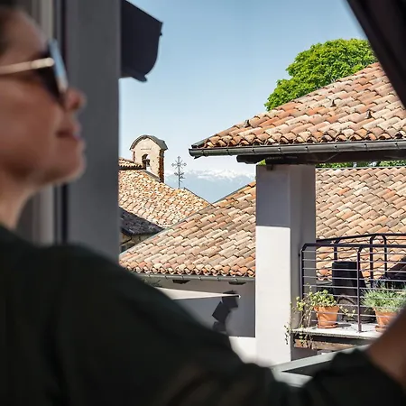 Uve & Wine Bar Bed & Breakfast