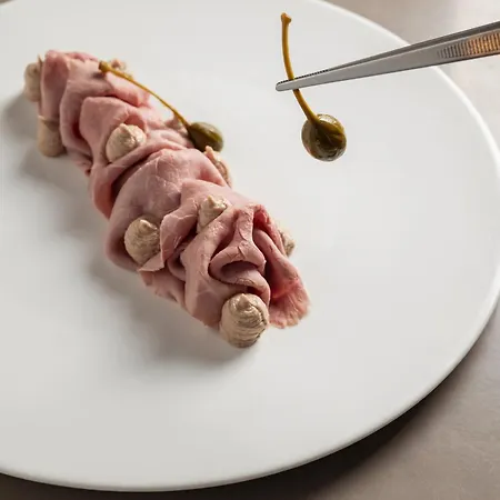 Uve & Wine Bar Nocleg ze śniadaniem 4*