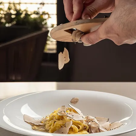 Uve & Wine Bar Frühstückspension 4*