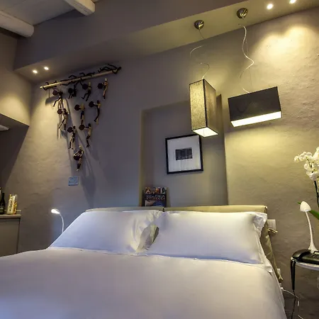 Uve & Wine Bar Bed & Breakfast La Morra