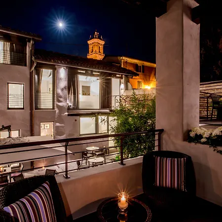 Uve & Wine Bar 4* La Morra