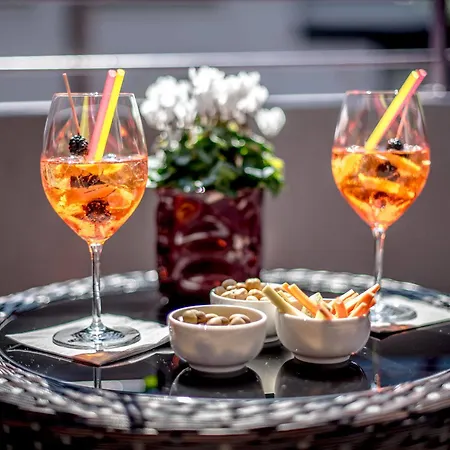 Bed & Breakfast Uve & Wine Bar La Morra