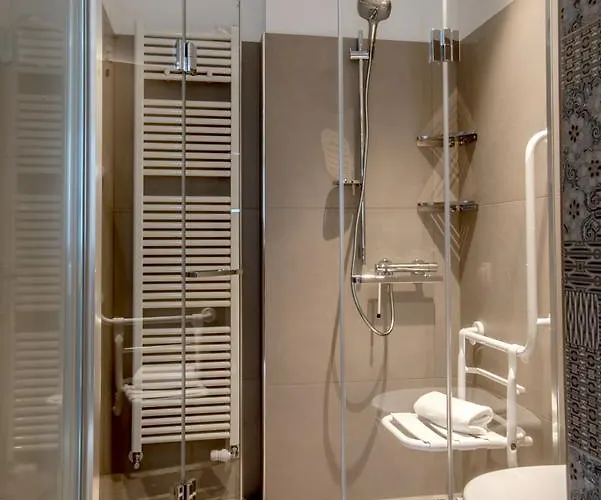 Oda ve Kahvaltı Uve & Wine Bar 4*